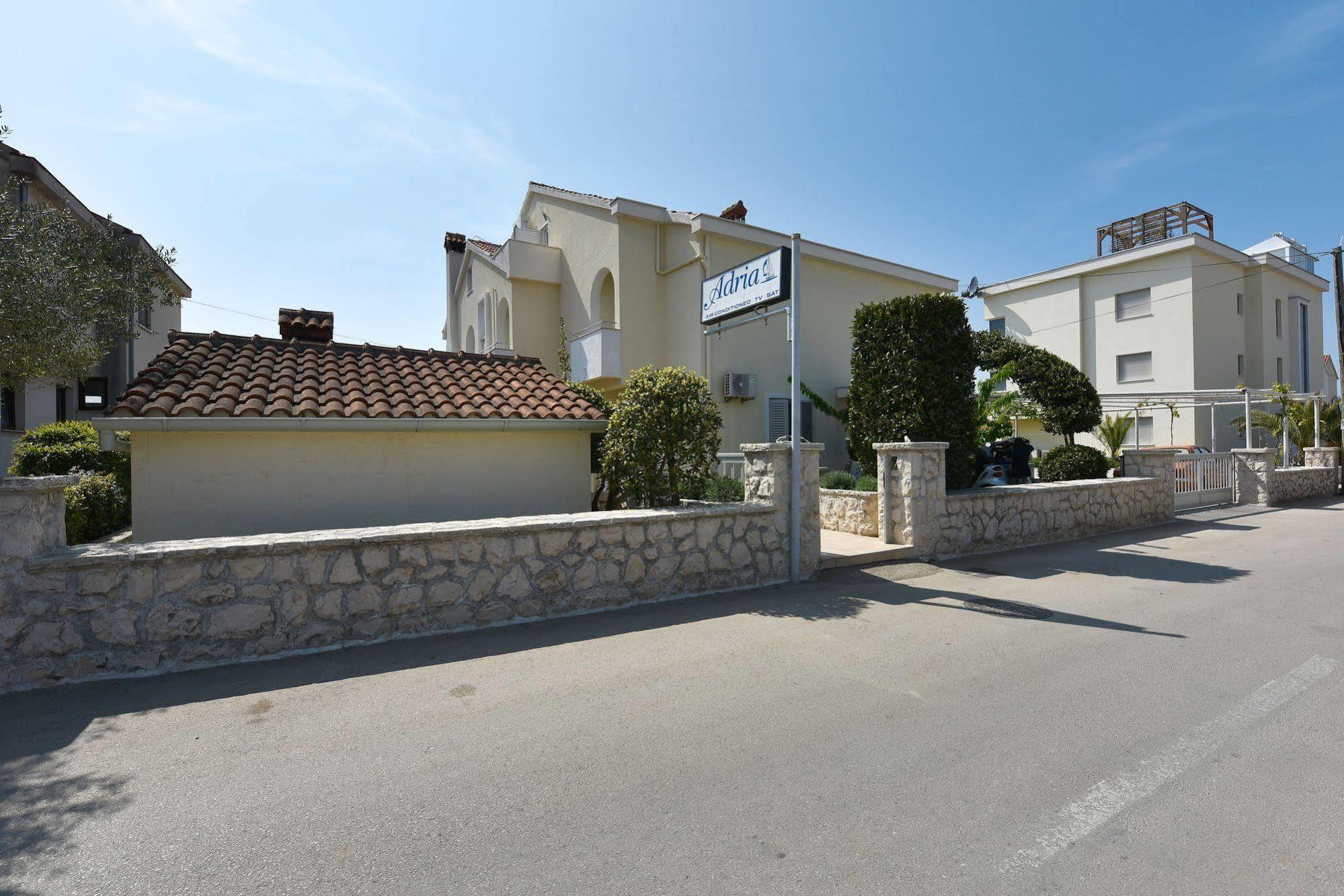 Adria Apartments Zadar Eksteriør bilde